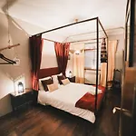Guest Harry Potter Flat With Parking