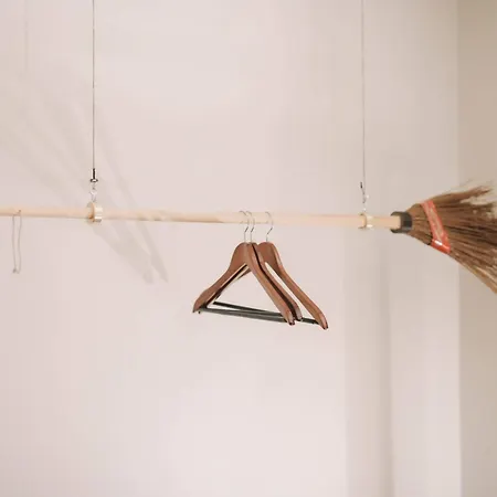 Guest Harry Potter Flat With Parking Apartment
