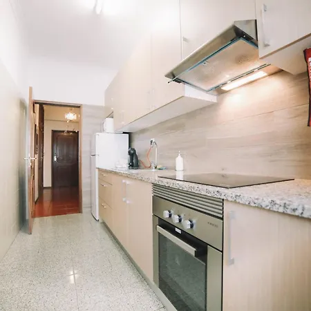 Guest Harry Potter Flat With Parking Apartment